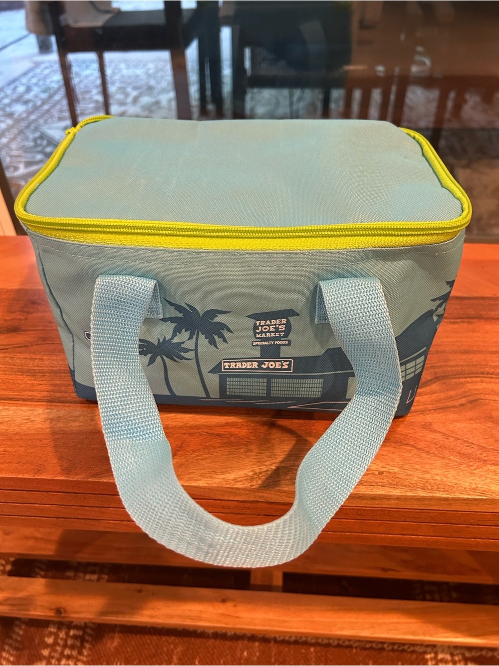 Trader Joe's Light Blue Insulated Lunch Cooler Bag
